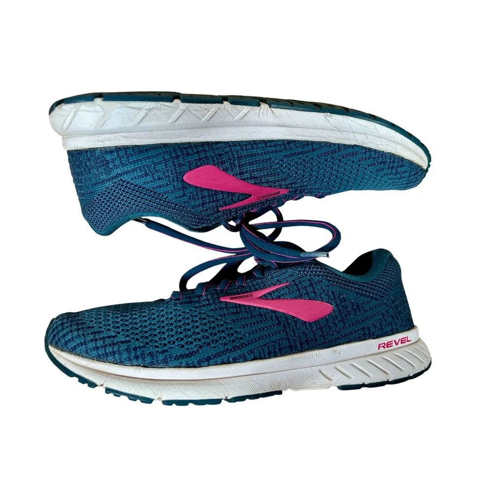 Brooks Revel 3 Womens Running Shoes Sneakers Teal Pink Size‎ 8.5 Medium Athletic